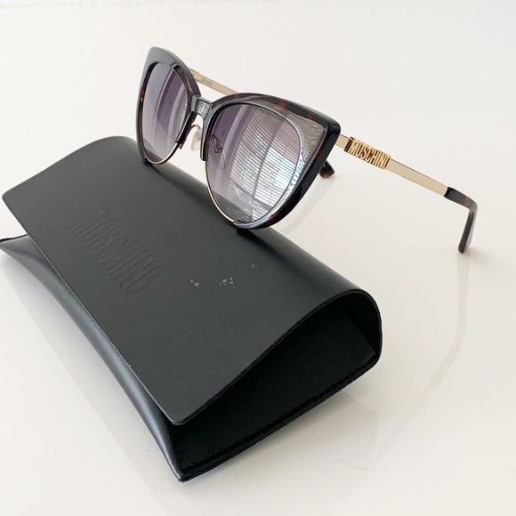 Moschino Sunglasses - Picture 3 of 15